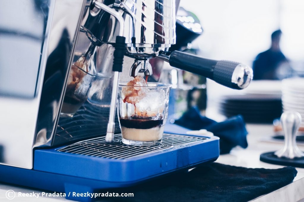 Mesin Kopi Aegis Coffee